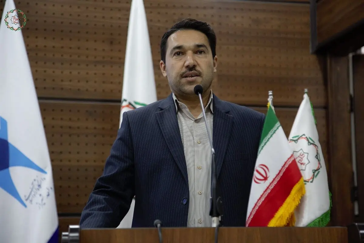  تمامی حیاط خلوت‌های شهرداری صدرا جمع می شود/ افراد پرحاشیه ، جایی در صدرا ندارند