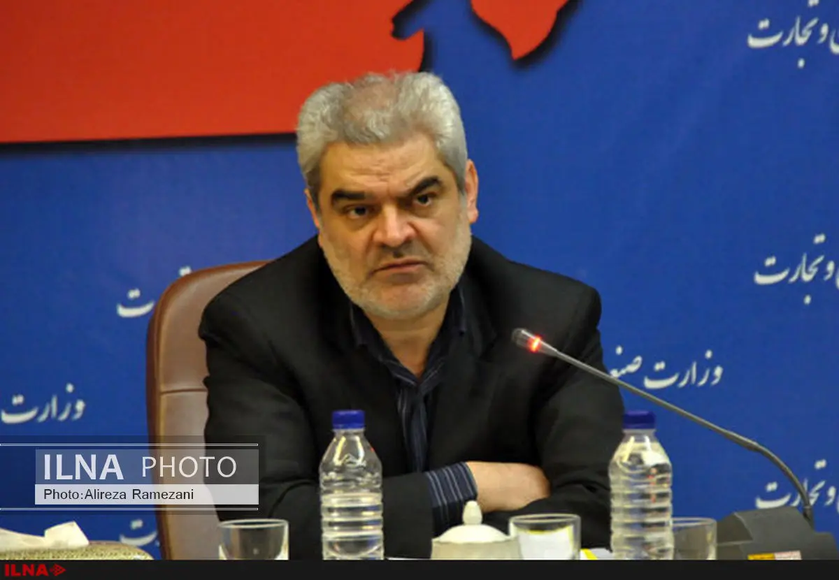 صادرات 70 هزار خودرو در سال 95 را هدفگذاری کردهایم