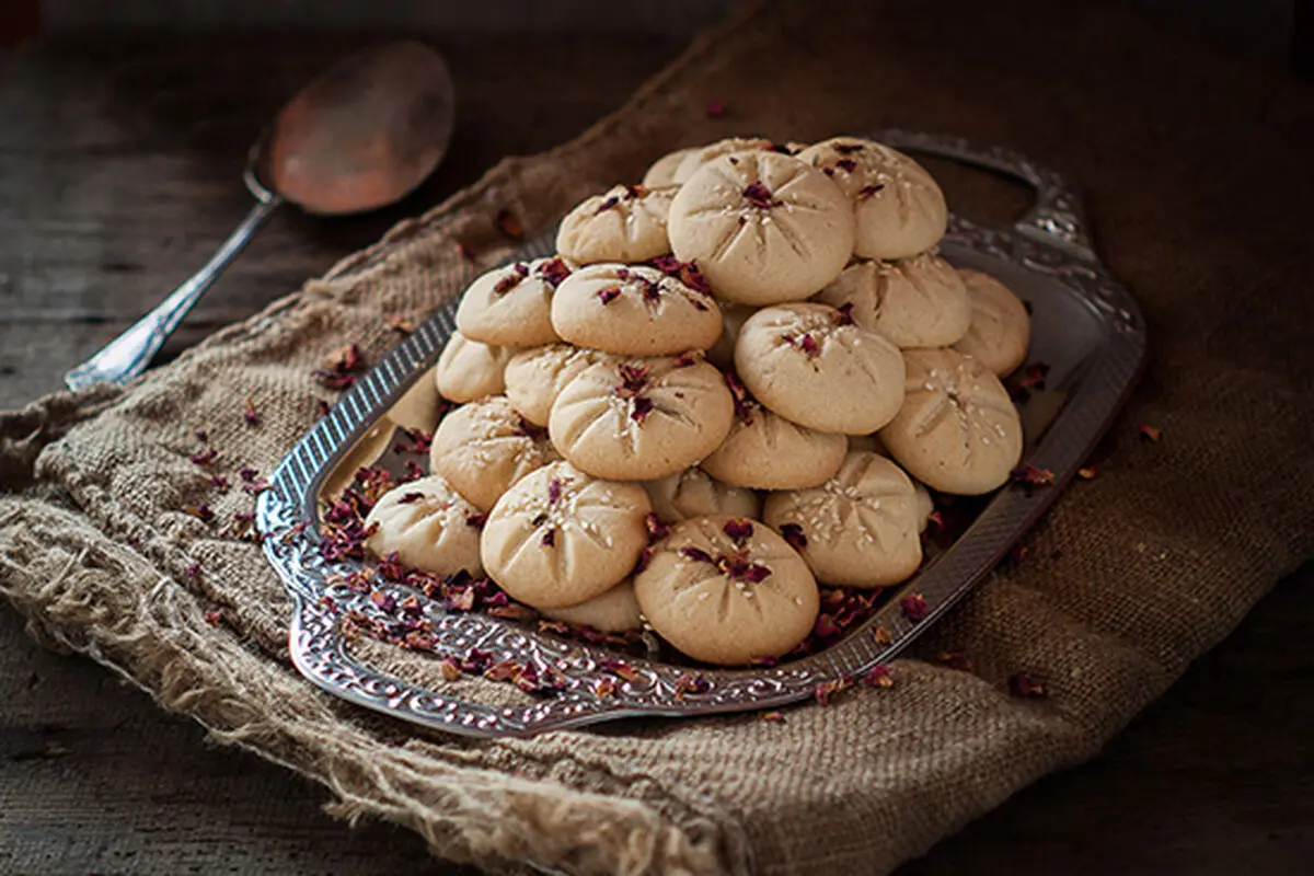 طرز تهیه نان برنجی کرمانشاهی؛ طعم عالی بازاری 