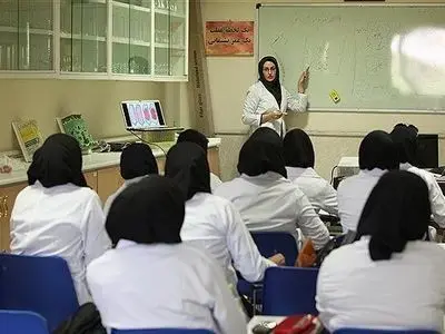 دولت وفاق معتقد به حضور بانوان در عرصه‌های مدیریتی است