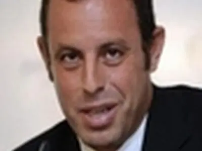 ساندرو روسل در آستانه زندانی شدن!