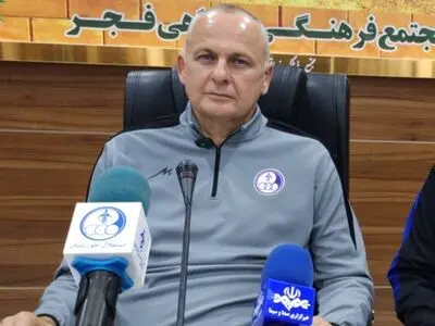 مربی استقلال خوزستان: افزایش تعداد بازیکنان ذخیره، حرکت مثبتی بود
