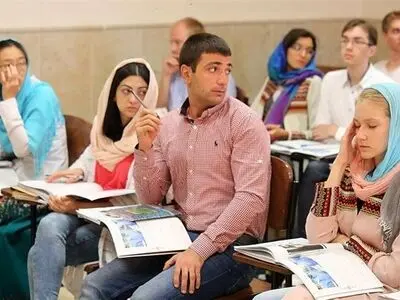 ۹۰ هزار دانشجوی خارجی داریم/ به دانشجویان غیرایرانی اینترنت رایگان داده می‌شود/ حمایت ویژه  از تحصیل اتباع افغانستانی در کشور