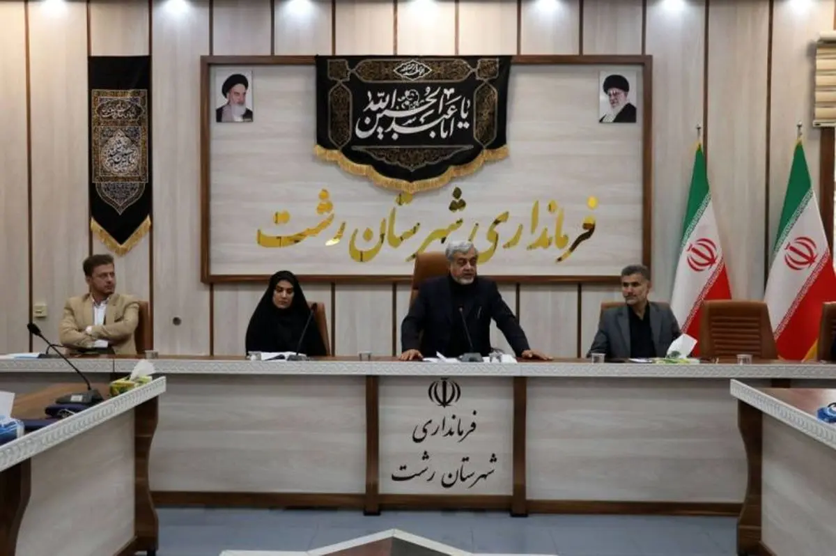 نانوایی‌ها باید حداقل در یک شیفت کاری فعال باشند / هیچ مشکلی در حوزه تأمین بنزین نداریم