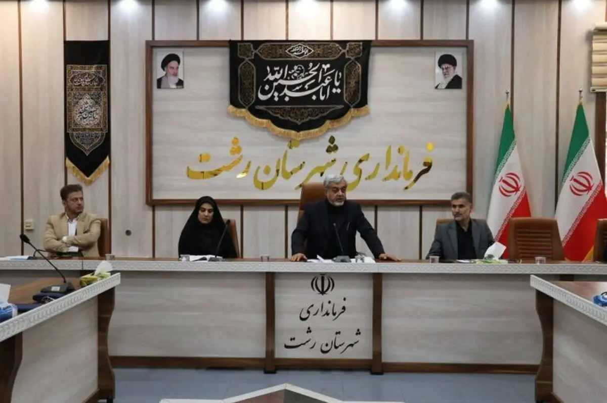 نانوایی‌ها باید حداقل در یک شیفت کاری فعال باشند / هیچ مشکلی در حوزه تأمین بنزین نداریم
