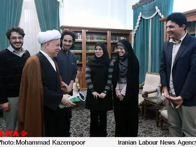 دیدار اعضای هیأت رئیسه و شورای مركزی انجمن اسلامی دانشجویان دانشگاه تهران و علوم پزشكی با آیت الله هاشمی رفسنجانی