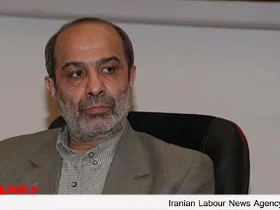 توقع زلزله زدگان بردن نان به پای چادرهایشان است