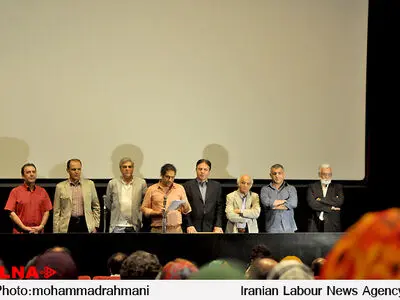 اکران خصوصی و افتتاحیه پل چوبی برگزار شد