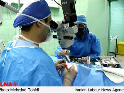 خارج کردن سوزن از روده کودک ۱۰ ساله در رشت+ عکس