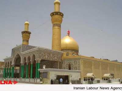 آغاز نصب پنجره‌های مشبک ضریح امام حسین (ع)