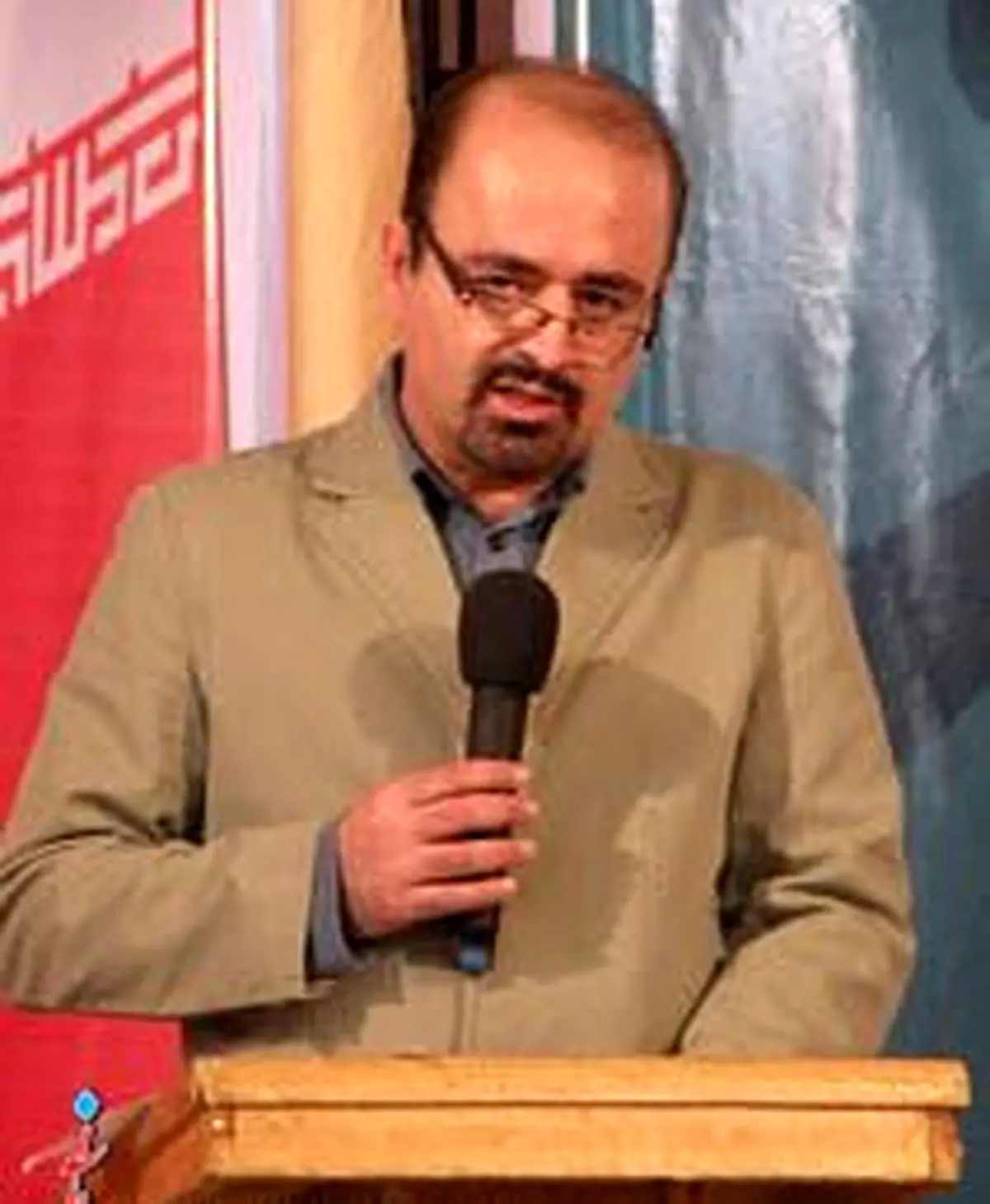 نشست ادبی در بندر امام خمینی(ره) برگزار شد
