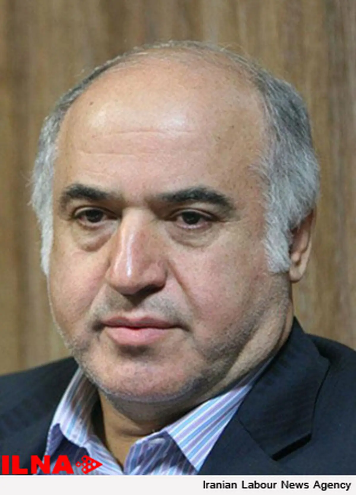 بانك ها همچنان دست در جیب بانك مركزی می كنند