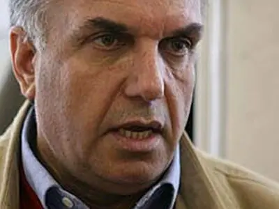 صنعت نشر در آستانه‌ی ورشكستگی قرار دارد