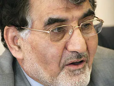 آل‌اسحاق: وزرا نباید صفر کیلومتر باشند