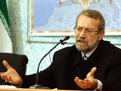 حل مسأله هسته‌ای تنها بر عهده دولت نیست