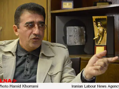 مشکل ممنوع الکارها به بیرون از تئاتر ارتباط دارد