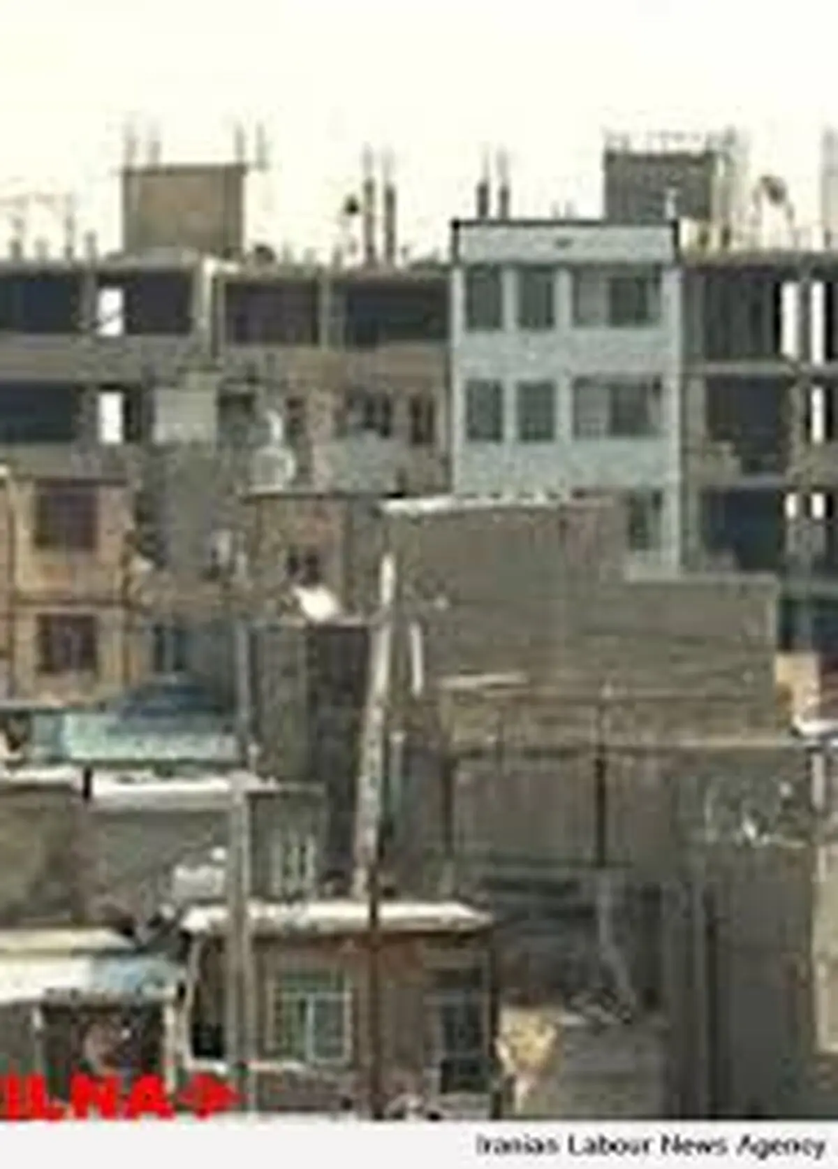با عوامل خاطی و متخلف در امر ساخت و ساز غیر مجاز شدیداً برخورد شود