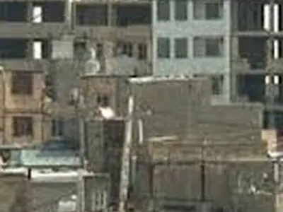 با عوامل خاطی و متخلف در امر ساخت و ساز غیر مجاز شدیداً برخورد شود