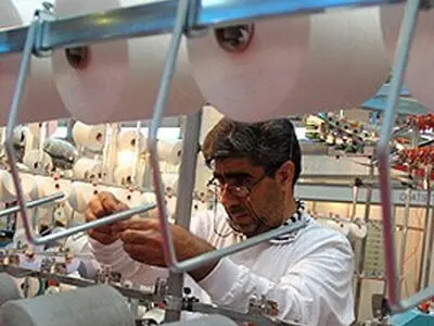ادامه تعویق مطالبات كارگری در «نساجی درخشان» و «پوشش‌گستر»
