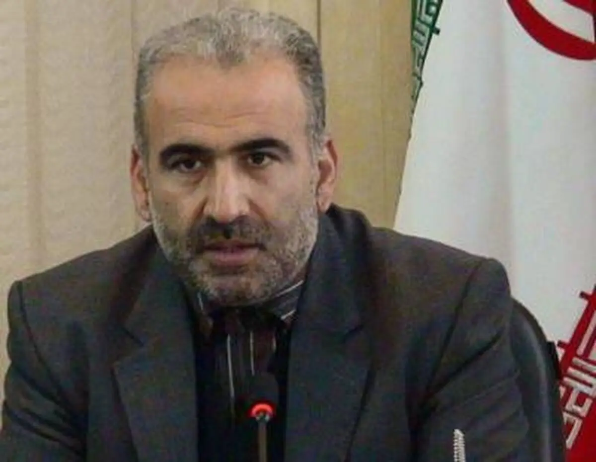 نصب مرغوب‌ترین چمن مصنوعی کشور در ورزشگاه شهید وطنی قائمشهر
