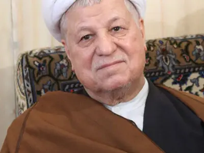 سینمای بی‌اعتدال به ابتذال می‌رود