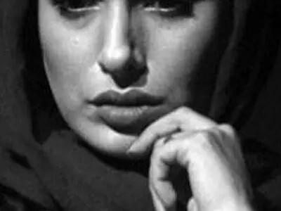 نمایش‌های دانشجویی باید اجرای عمومی بگیرند