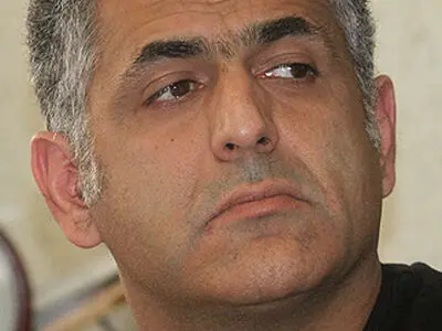 بعضی راضی به اسارت هستند