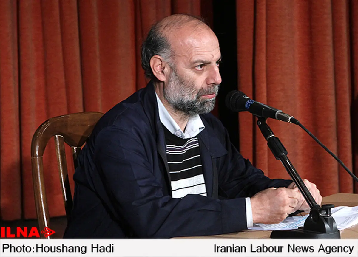 محجوب: توسعه سیاسی شادابی را به جامعه برمی‌گرداند