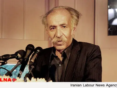 جوان‌ها دغدغه‌ی کتاب خواندن ندارند