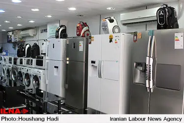 کشف یک انبار نگهداری لوازم خانگی قاچاق در اهواز