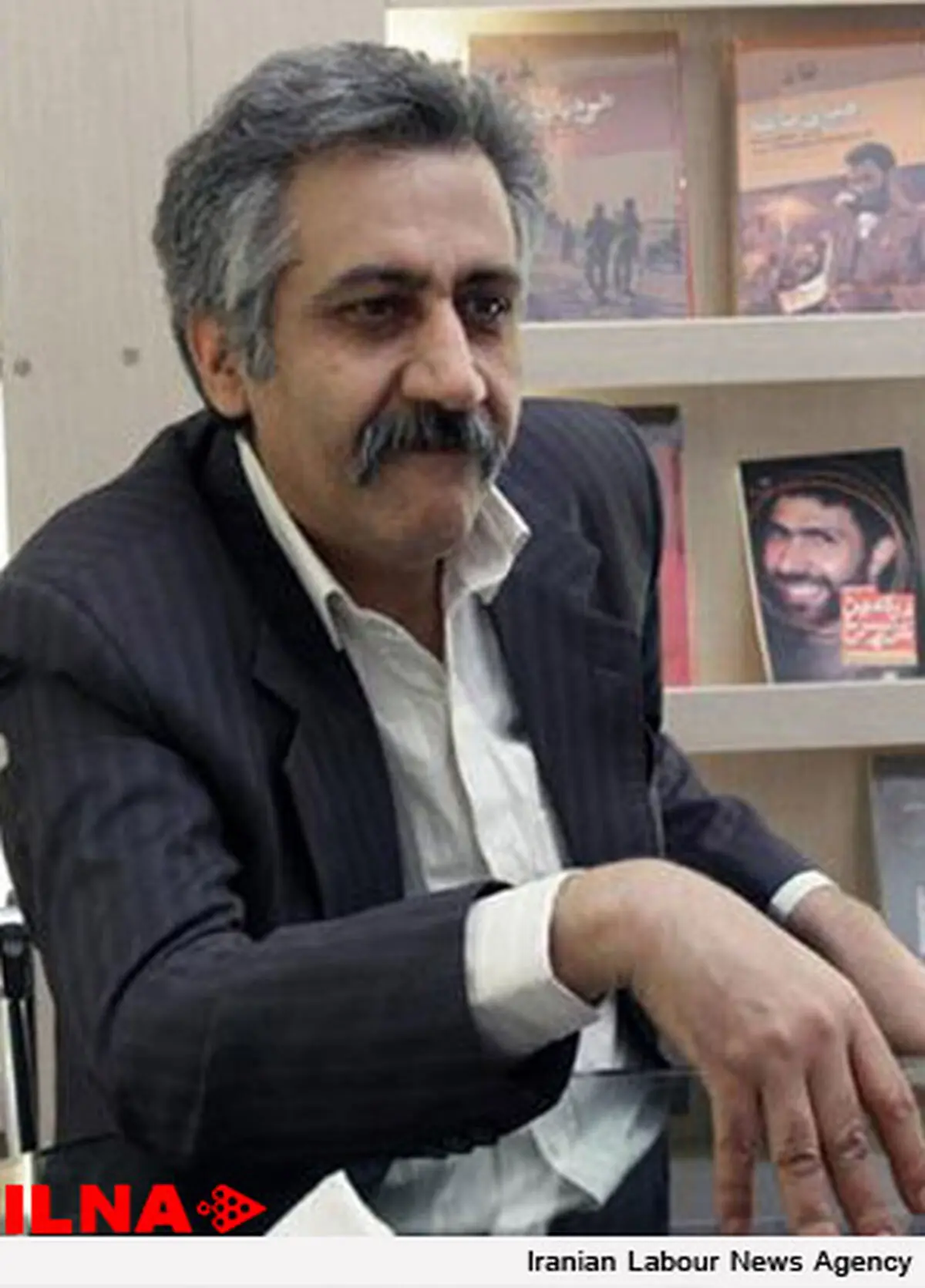 علومی «طنز در خارستان حکیم» را منتشر می‌کند