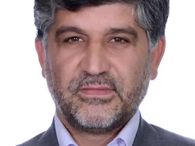 زلزله‌زدگان آذربایجان همچنان زیر چادر زندگی می‌کنند