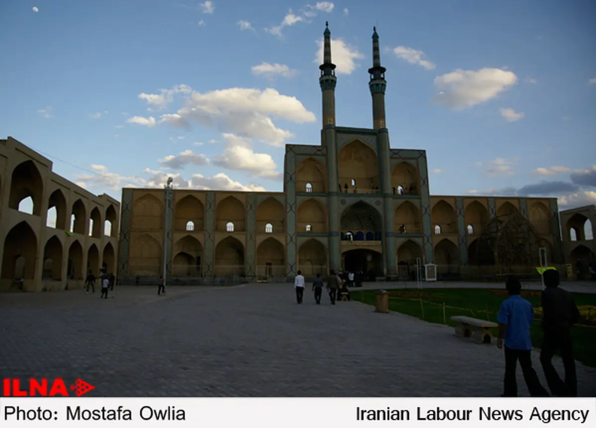 میدان امیرچخماق شهر یزد