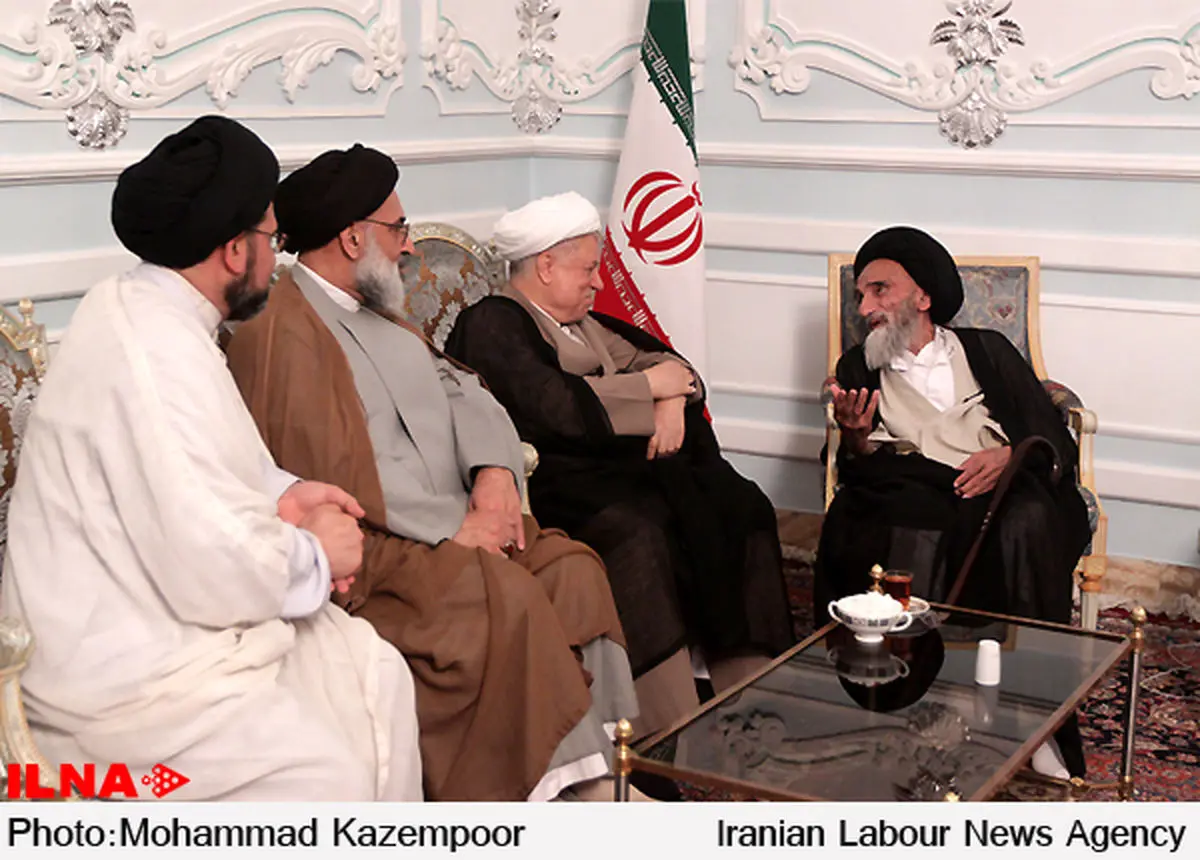 دیدار آیت الله شیرازی با آیت الله هاشمی رفسنجانی