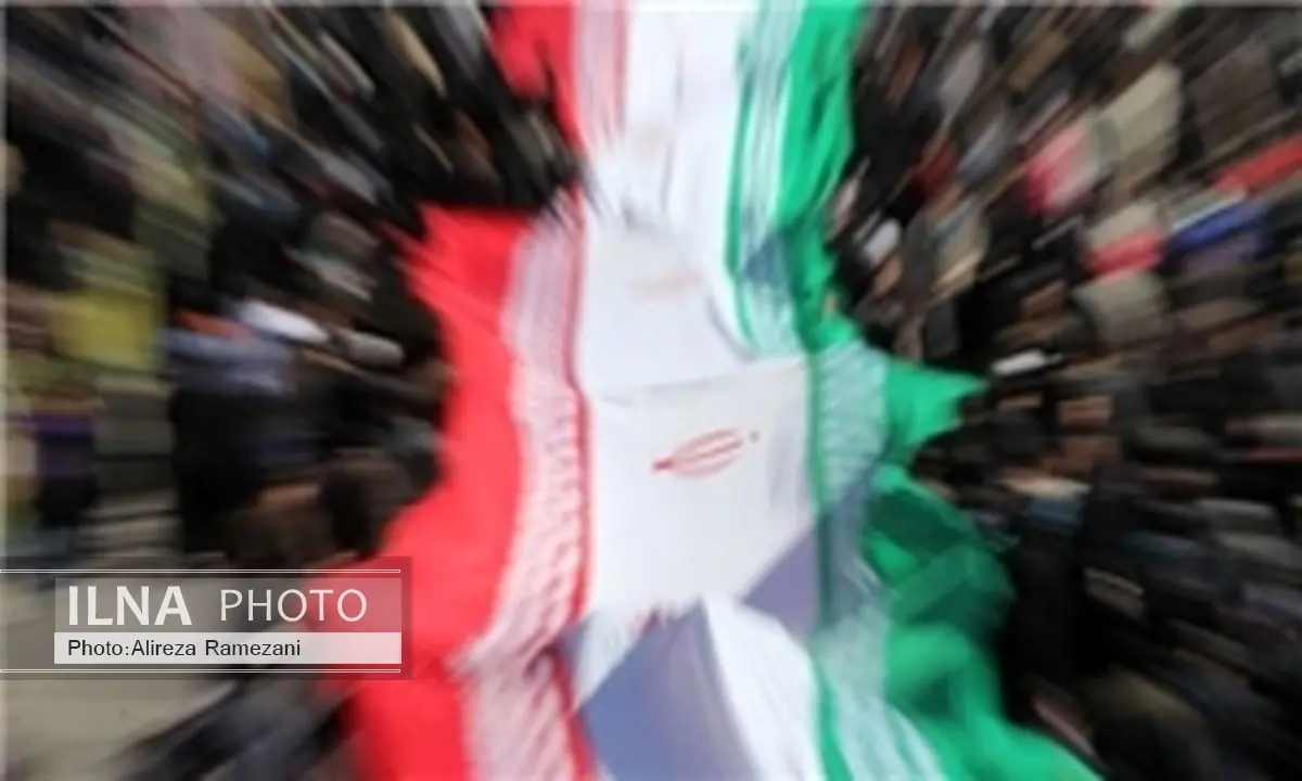 امام جمعه خرم آباد: 22بهمن یادآور ایثارگریهای دوران انقلاب است