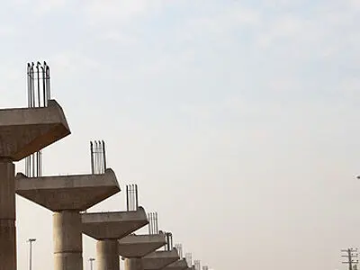 راه بازگشتی جز تکمیل مونوریل قم وجود ندارد/ اتفاق نظر مسئولان استان برای راه‌اندازی ۴.۷ کیلومتر از مونوریل
