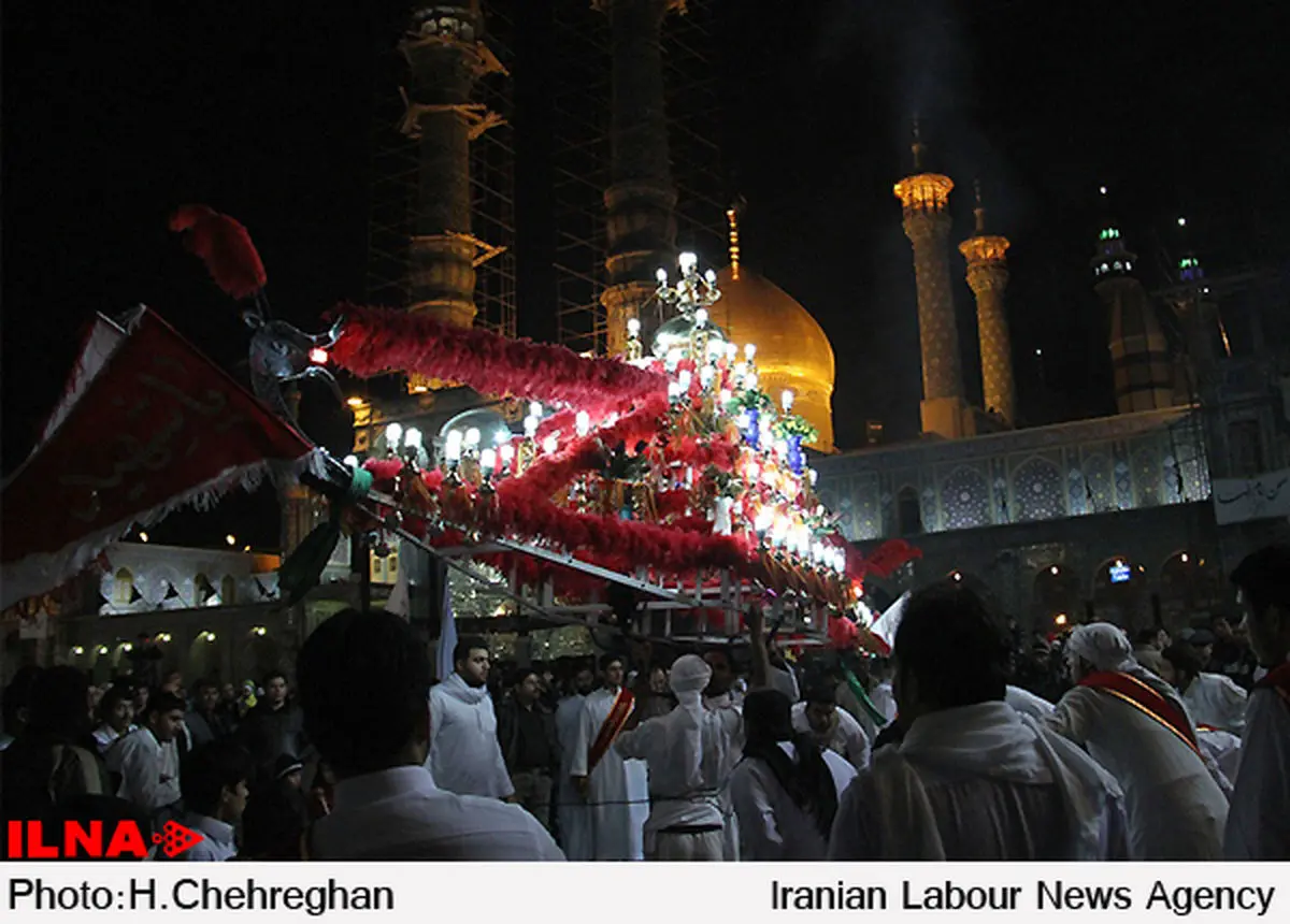 آئین سنتی مشعل گردانی در قم