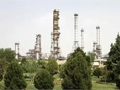 تولید روزانه حدود یک میلیون لیتر بنزین سوپر در پالایشگاه تبریز آغاز شد