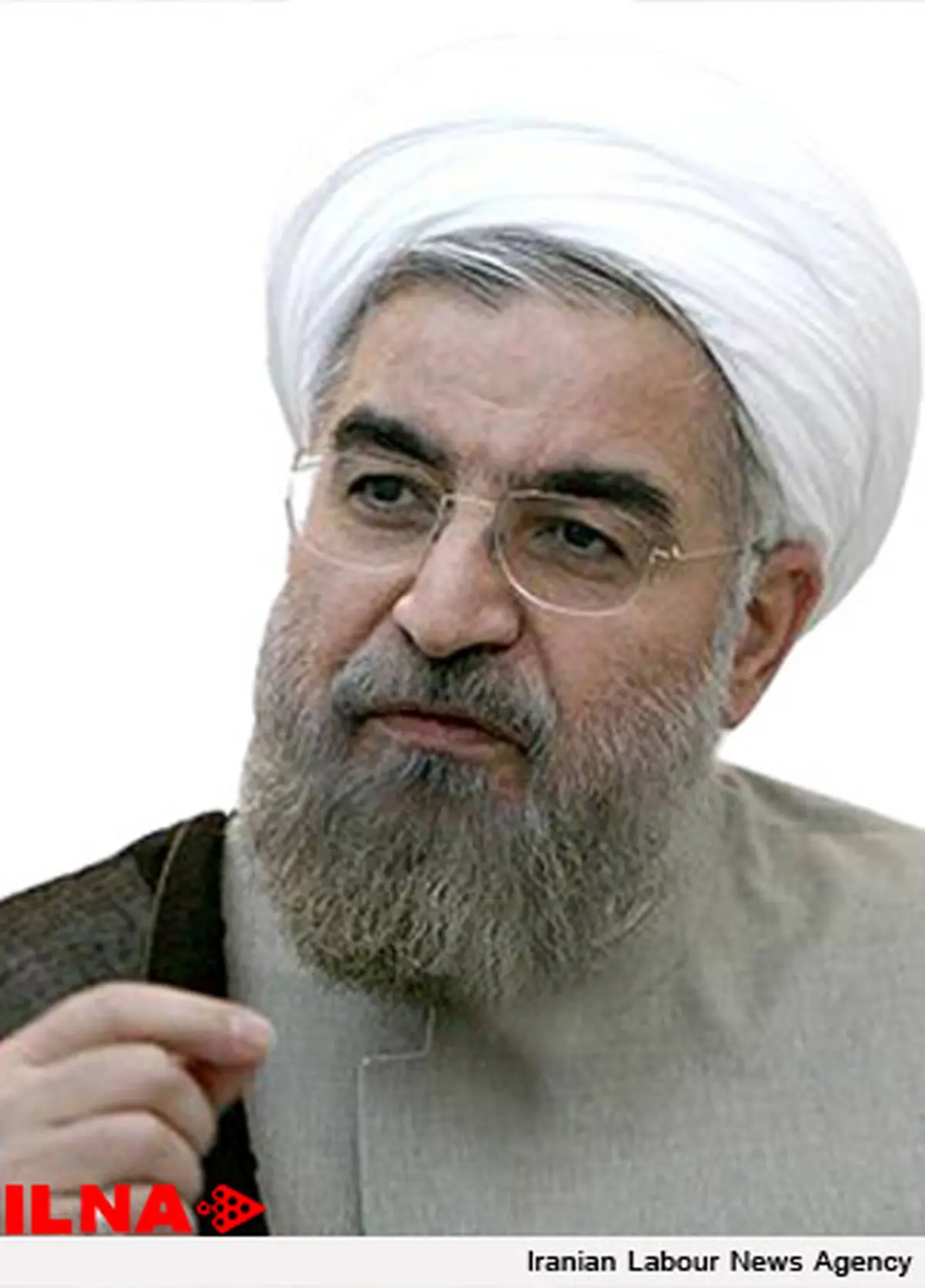 حسن روحانی همچنان پیشتاز است