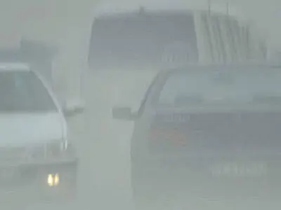 کولاک در جاده‌های استان زنجان شدت می‌گیرد/ تردد در جاده‌های استان زنجان فقط با زنجیرچرخ