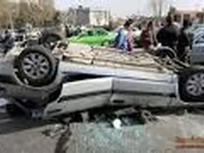 واژگونی خودرو در قم ۲ کشته برجای گذاشت