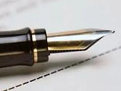 ادبیات فولکلور، ریشه ادبیات جهان است 