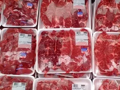 گرانی گوشت قرمز؛ نتیجه فقدان حکمرانی در زنجیره تولید و توزیع و بی‌کیفیتی نظارت‌ها
