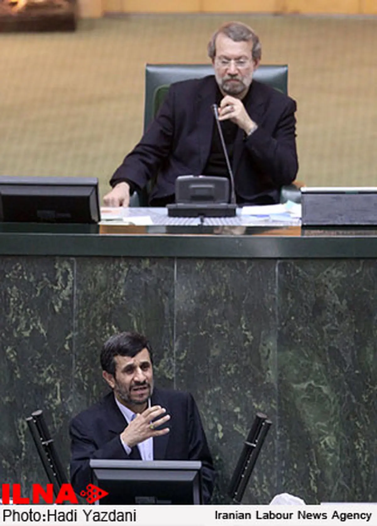 متن کامل سوالات نمایندگان از احمدی نژاد