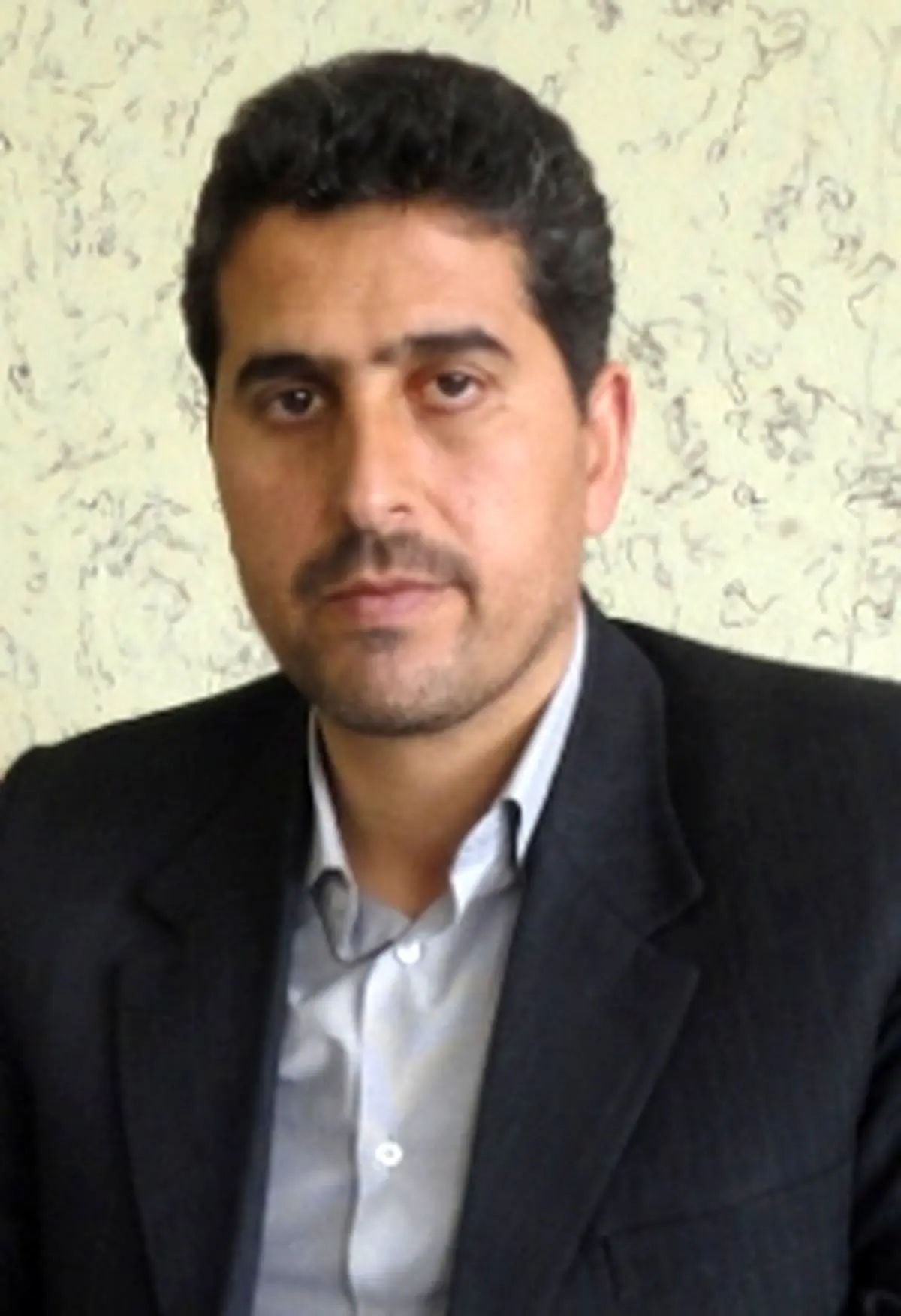 در ساعت اداری نباید له با علیه کاندیدابی تبلیغ شود