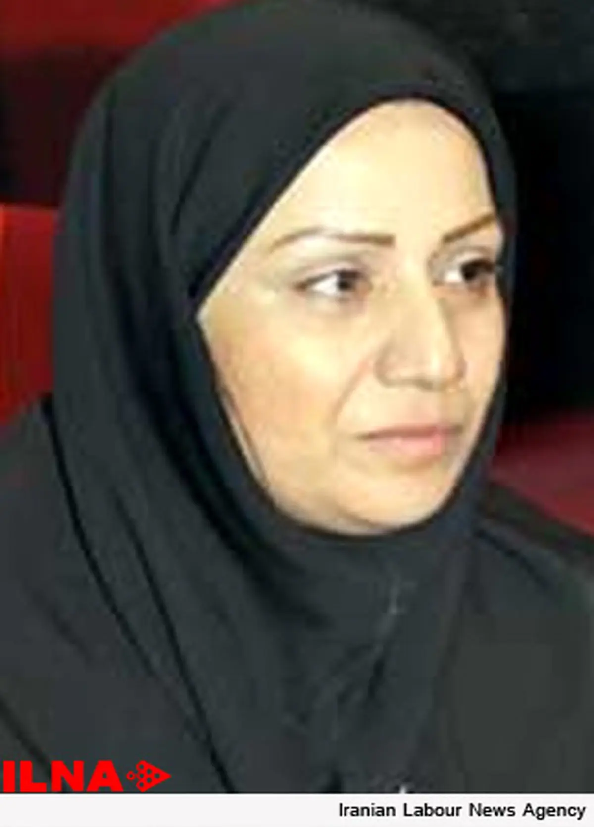 یک زن معاون ملک زاده شد