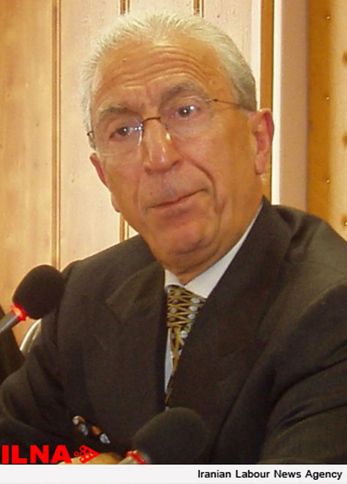 پروفسور سمیعی سفیرطلایی سازمان بهزیستی شد