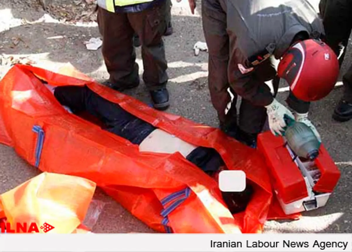 ۴۳ نفر در سانحه تصادف اتوبان قم - تهران جان باختند