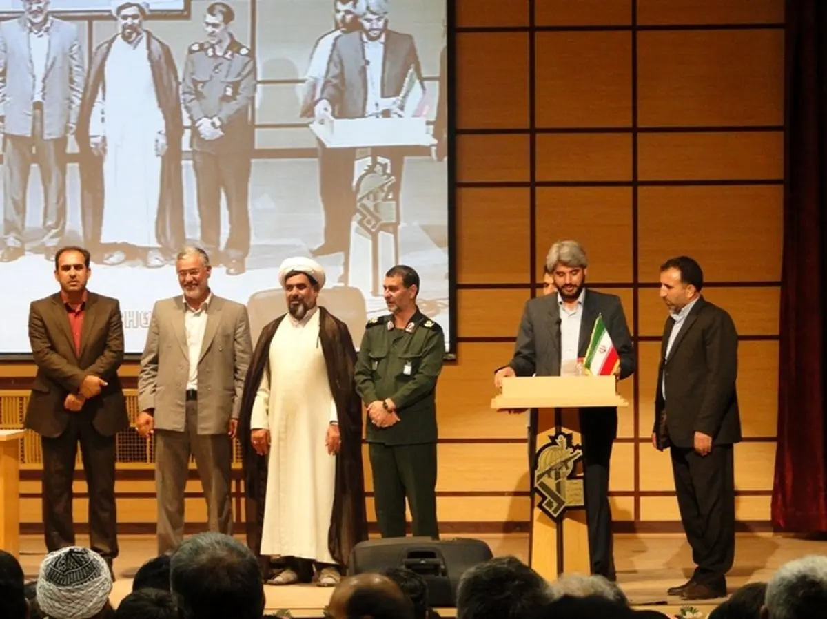 همایش سران، معتمدین و نخبگان عشایر استان ایلام برگزار شد