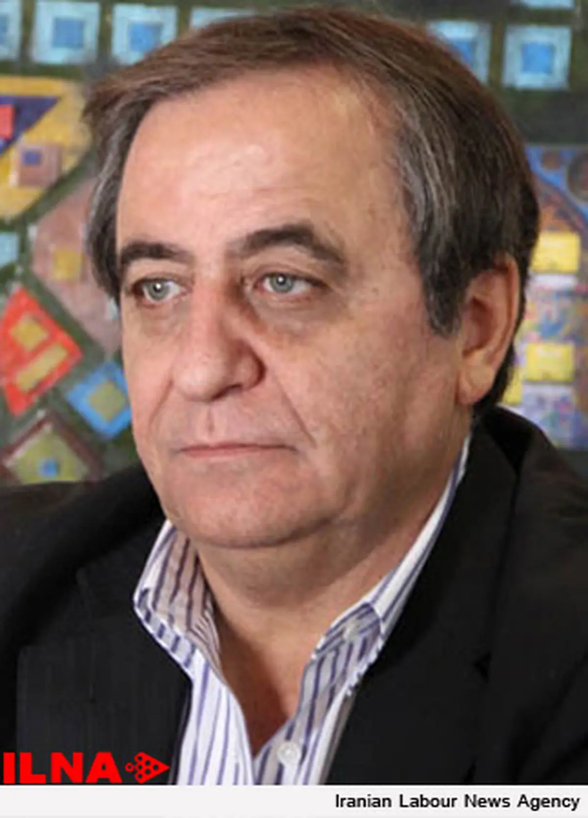 عرضه و تقاضا باید نرخ را تعیین كند